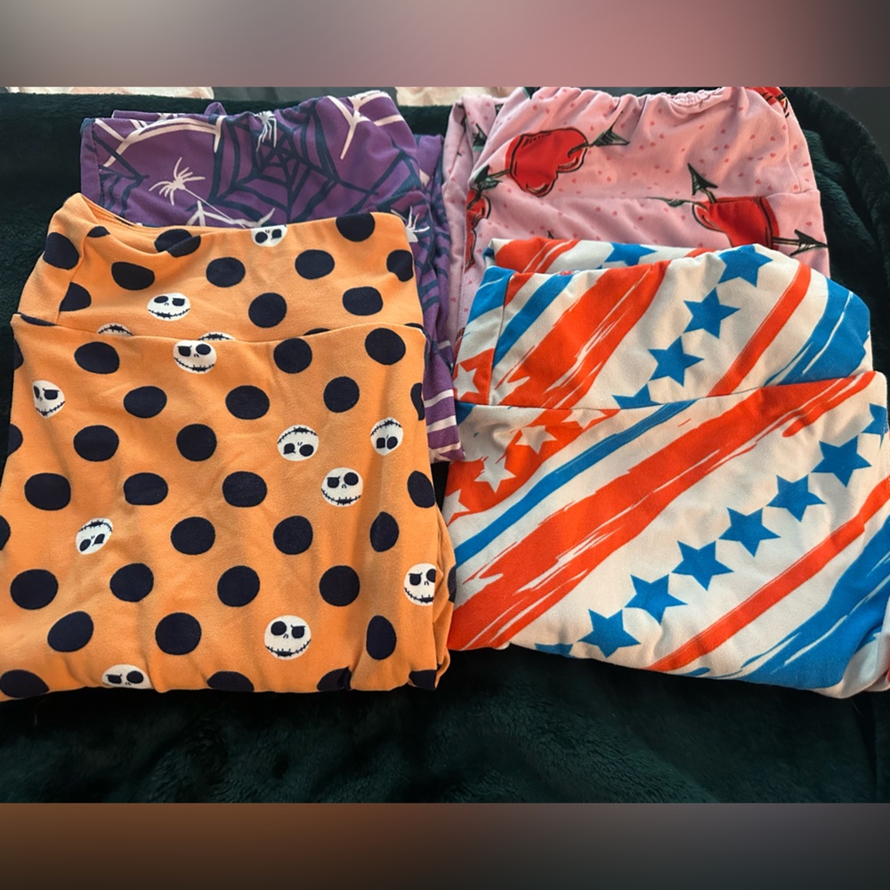 4 pairs Lularoe  TC Holiday Valentines, 4th of July, halloween